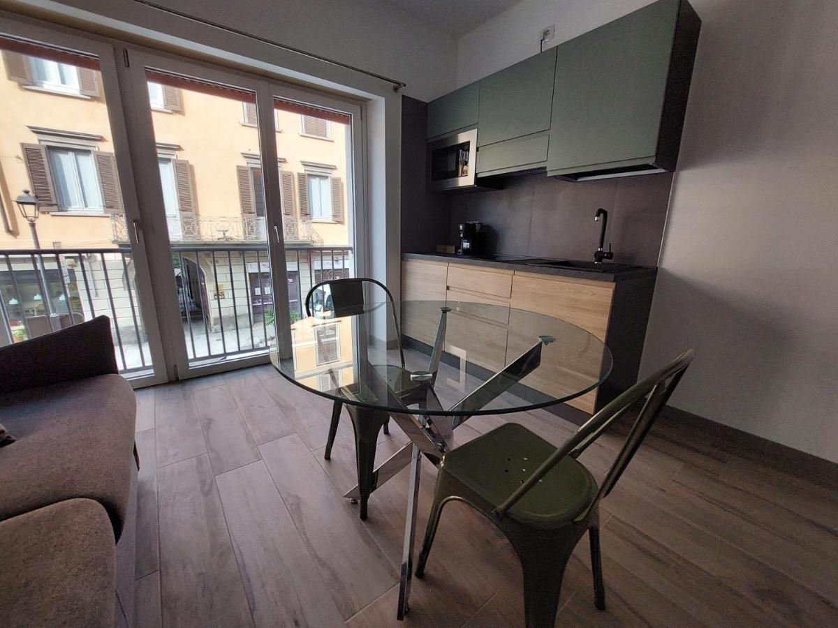 111 Suite Apartment แบร์กาโม ภายนอก รูปภาพ
